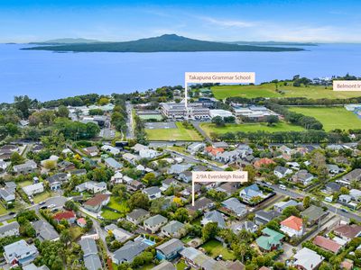 2/9A Eversleigh Road, Belmont