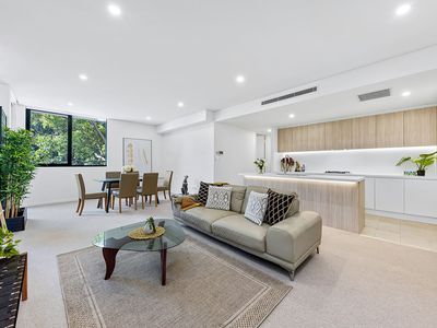 2 Bedroom / 18-28 Neild Avenue, Darlinghurst