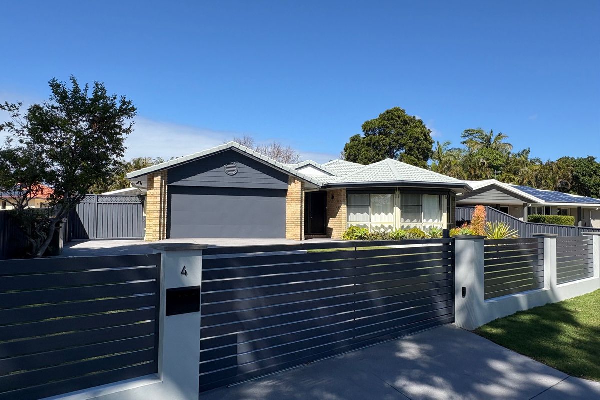 4 Edgewater Close, Yamba