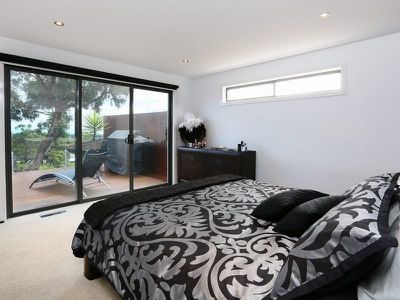 4 Crest Drive, Rosebud