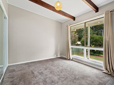 18 Wyoming Avenue, Burrill Lake
