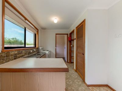 128 Larmer St, Howlong