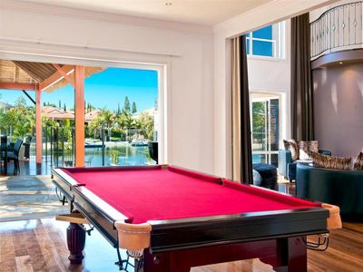 60 Edinburgh Road, Benowa