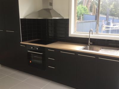 1 / 99 Lake Heights Road, Lake Heights