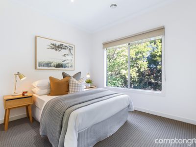 4 / 8 Waratah Street, West Footscray