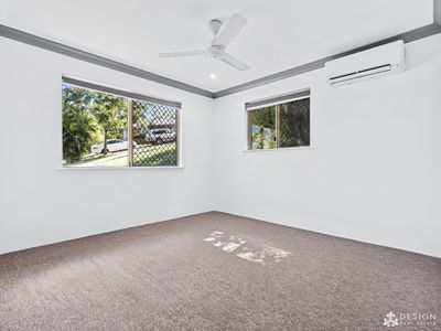 2 / 20 Jeffries Street, The Range
