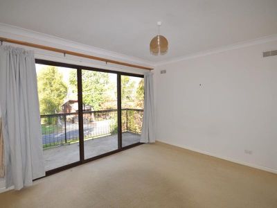 8 Vails Road, Tawonga South