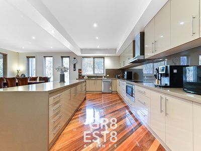 33 Beauford Avenue, Narre Warren South