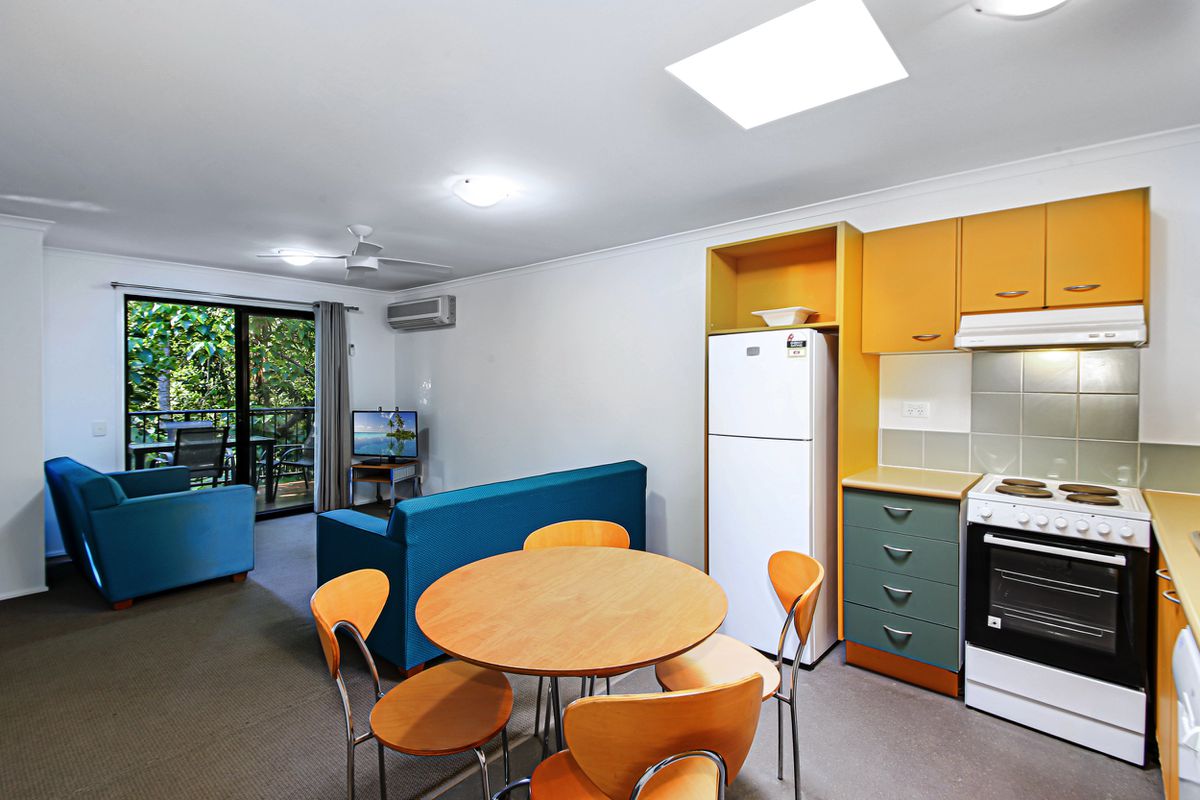519 & 520 / 3 Hilton Tce, Tewantin