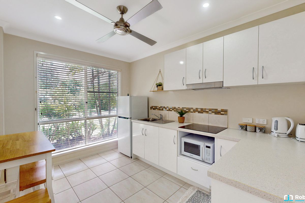 15 Oakleaf Close, Tewantin