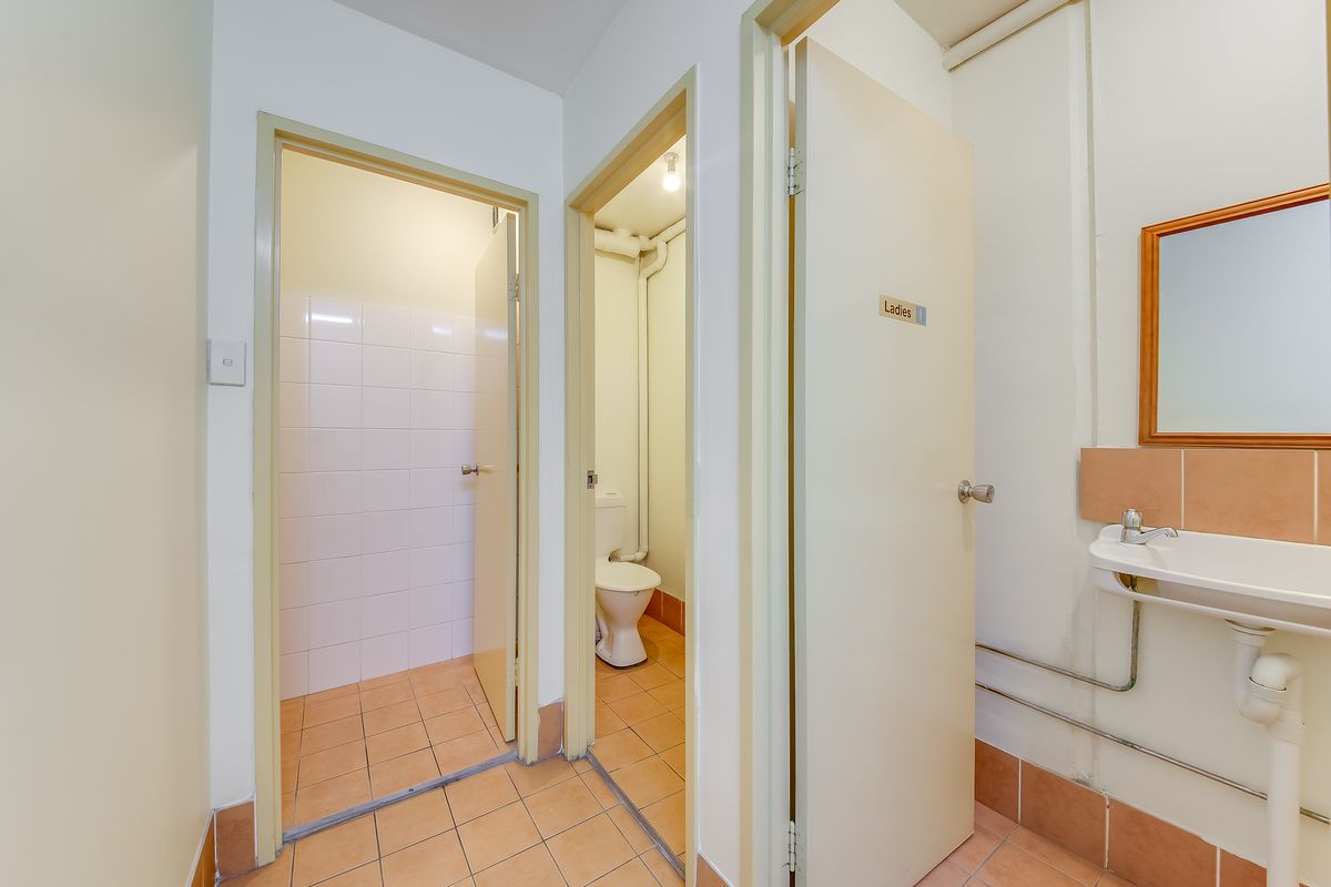 2 / 17 Watsford Road, Campbelltown