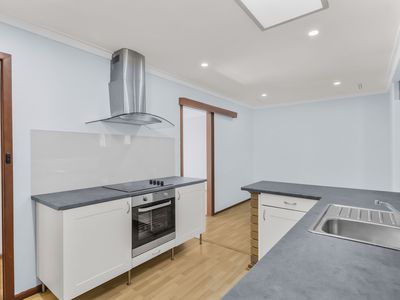 2 Karri Way, Ferndale