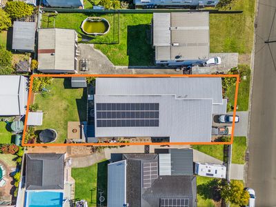 73 Deakin Street, Oak Flats