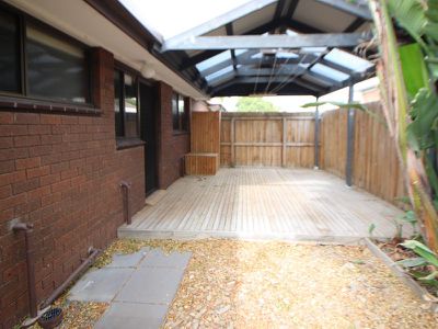 2 / 19 Pine Avenue, North Shore