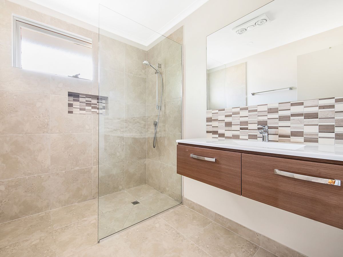 64 Burchall Grove, Dandenong North