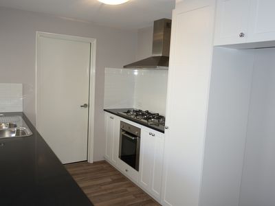 5/22 Moreing Street, Ascot