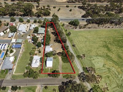 145 Michie Street, Elmore