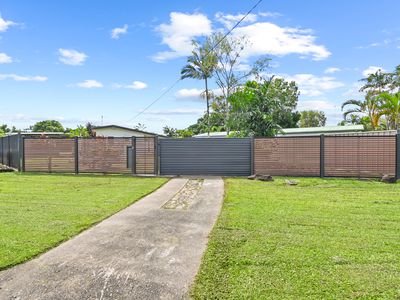 9 CONLAN CLOSE, Manoora