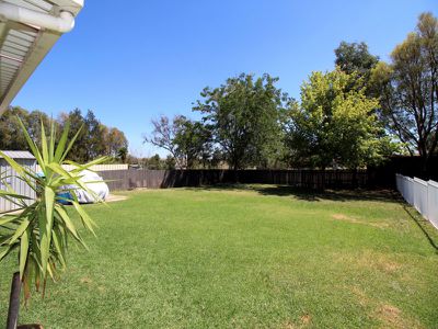 8 Landseer Street, Raglan