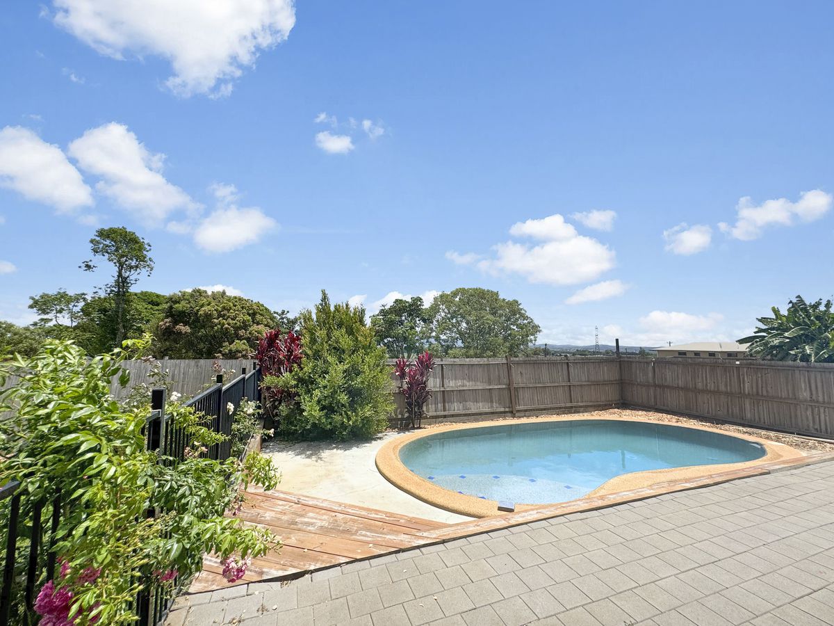 14 Storer Street, Atherton
