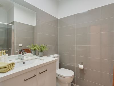5 / 5 Danin Street, Pascoe Vale