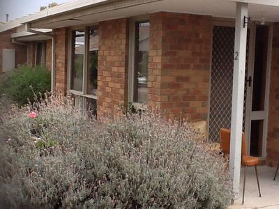 2 / 247 Heaths Road, Hoppers Crossing