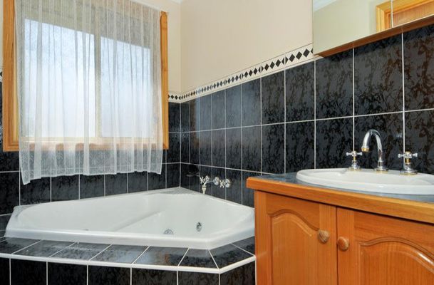 2 Coghill Street, Westmeadows