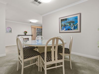 35 Hatherley Parade, Winthrop