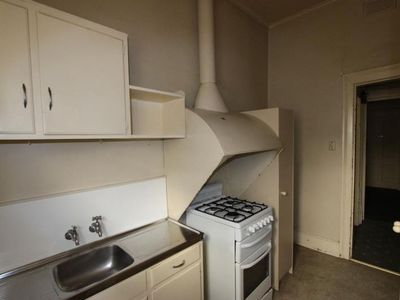 3 / 272 Latrobe Terrace, Newtown