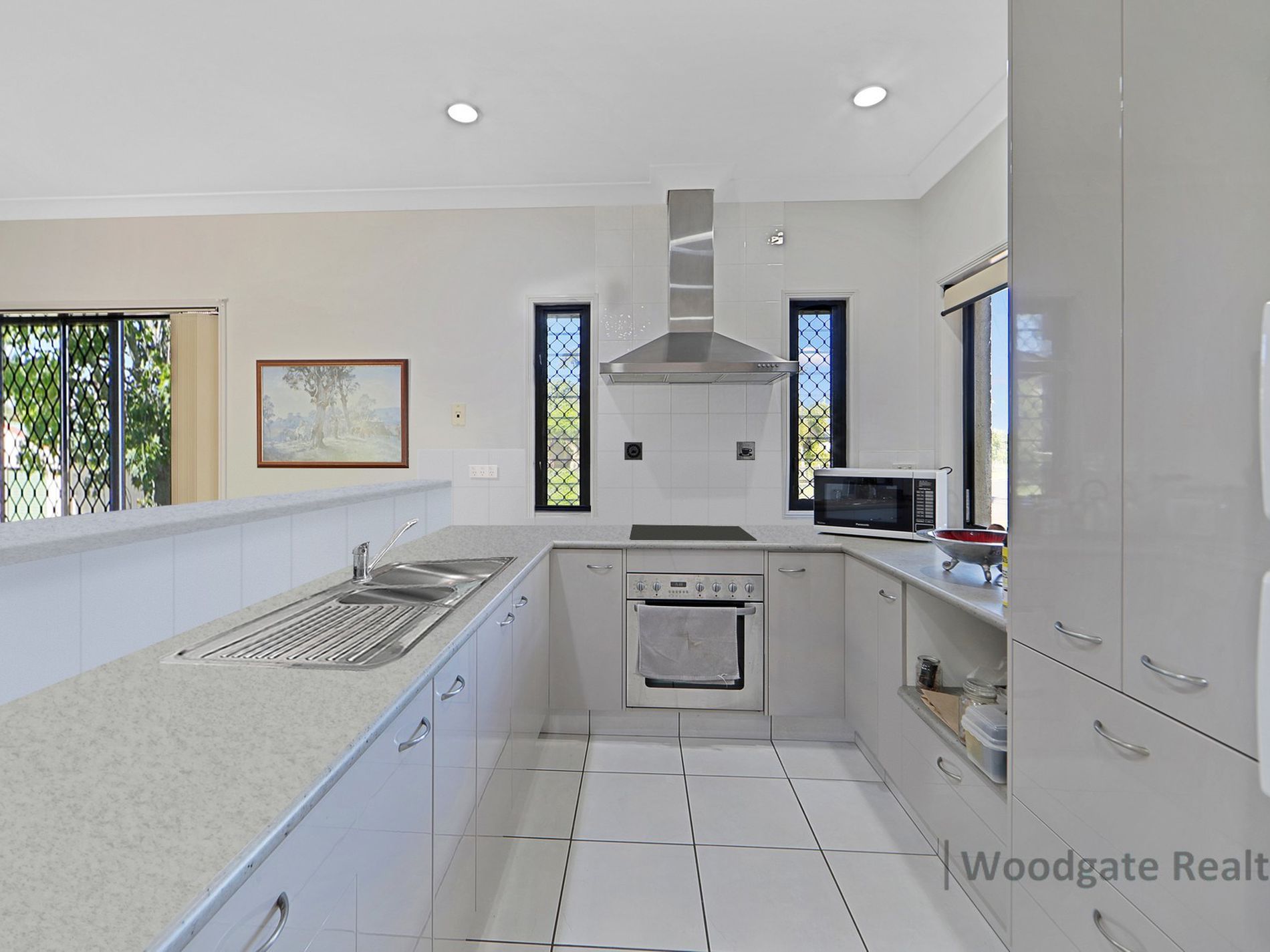 3 Moray Court, Woodgate