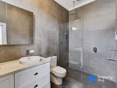 53 Strickland Road, East Bendigo