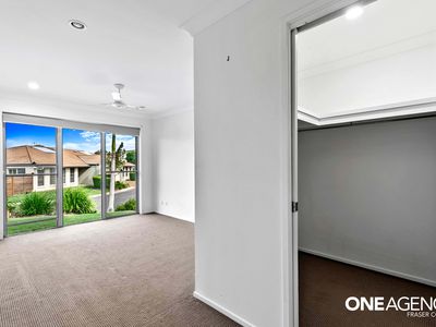 179 / 230 Pulgul Street, Urangan