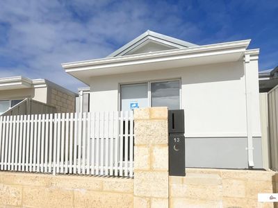 13 Stroll Lane, Yanchep