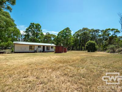 3 Clifford Avenue, Emmaville