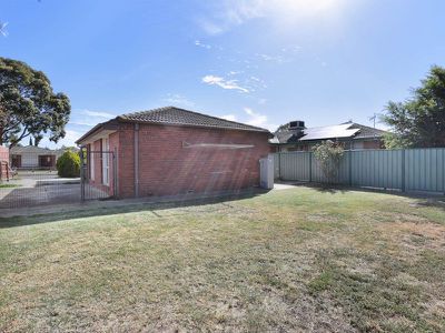 12 Coventry Drive, Werribee