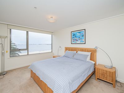 105 / 147 Beach Street, Port Melbourne