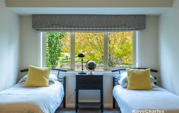 9 Royal Crescent, Beaconsfield