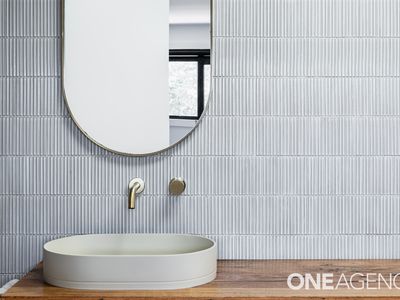 24 Matthew Street, Fairy Meadow