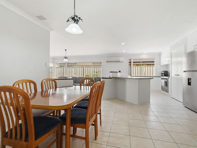 11 Estcourt Road, Redcliffe