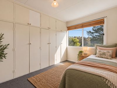 3 Lagoon Road, Carlton