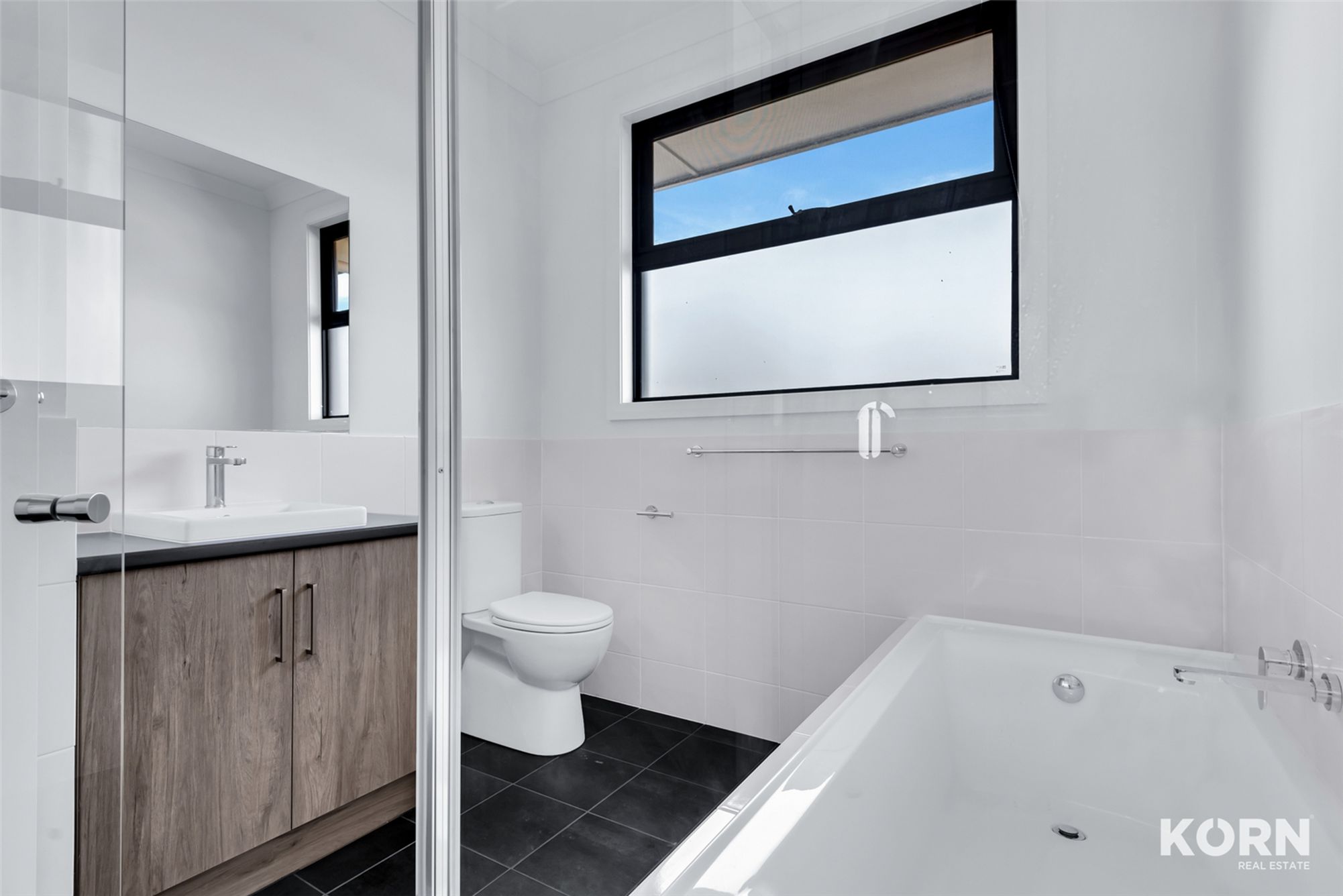 2A Smith Street, Newton