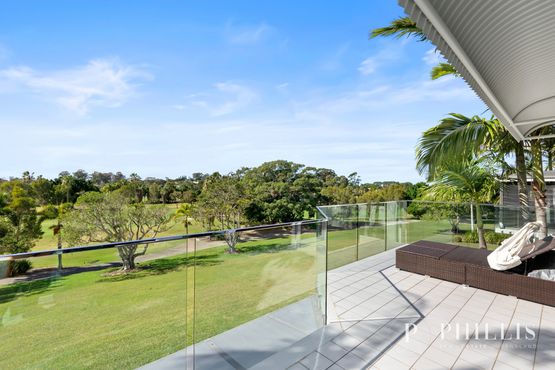 5003 Saint Andrews Terrace, Hope Island