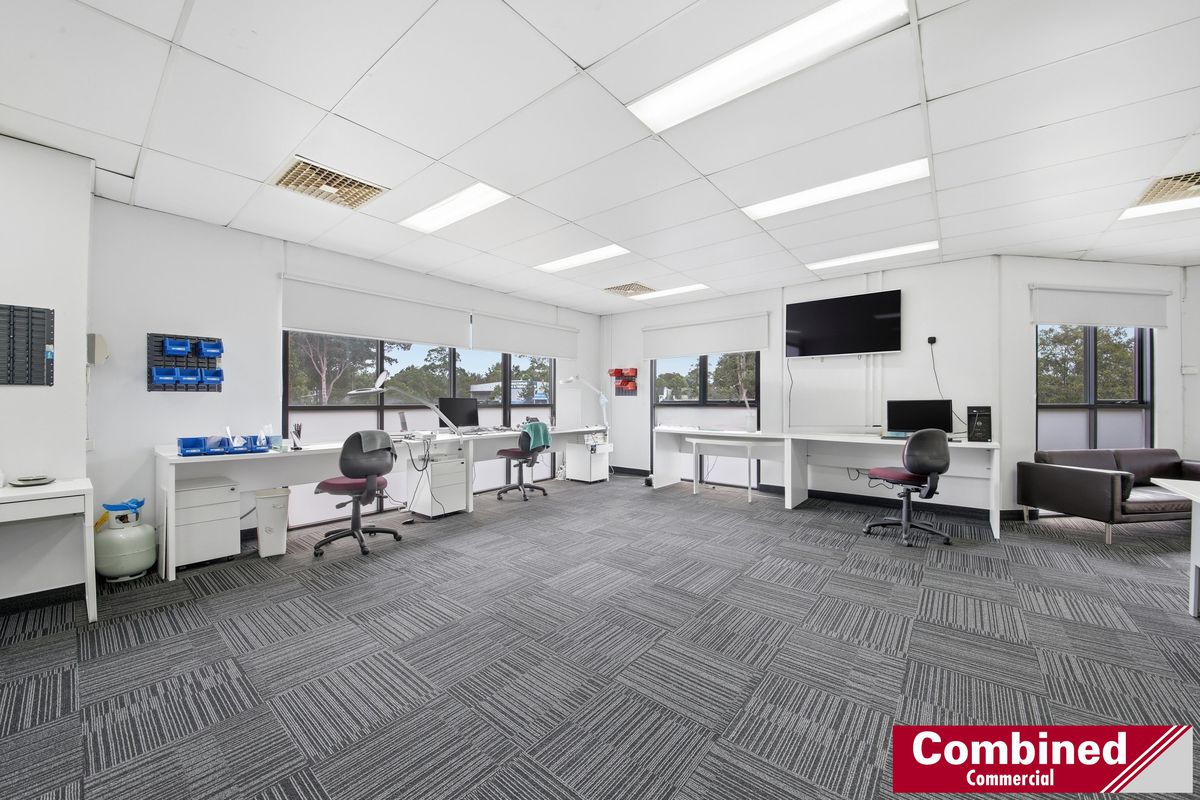 6 & 6a / 1 Samantha Place, Smeaton Grange