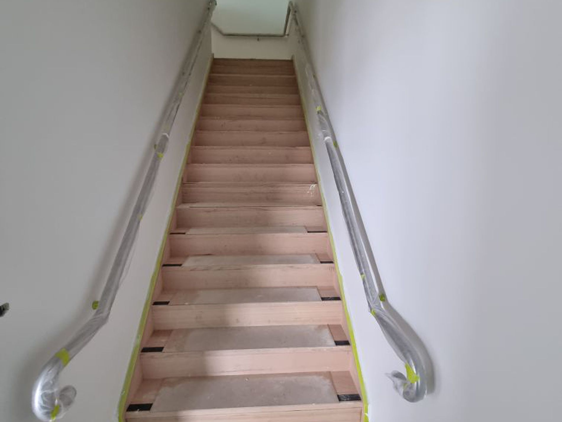 2 / 6 Literary Way, Williamstown