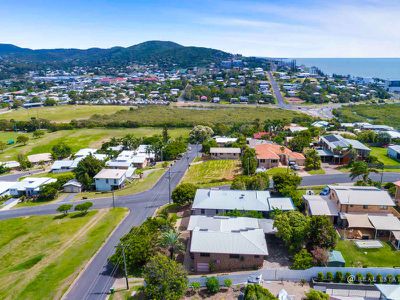 17 Shaw Avenue, Yeppoon