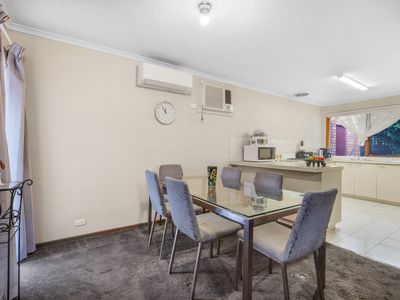 3 / 247-249 Heaths Road, Werribee