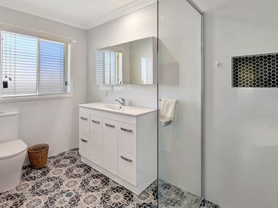 5 Tarourga Place, Dalmeny