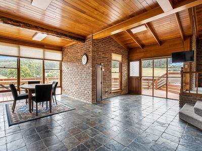 120 Esperance Road, Southport