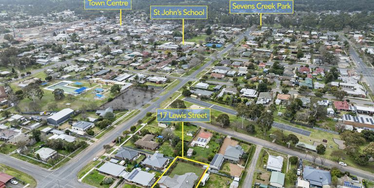 17 Lewis Street, Euroa