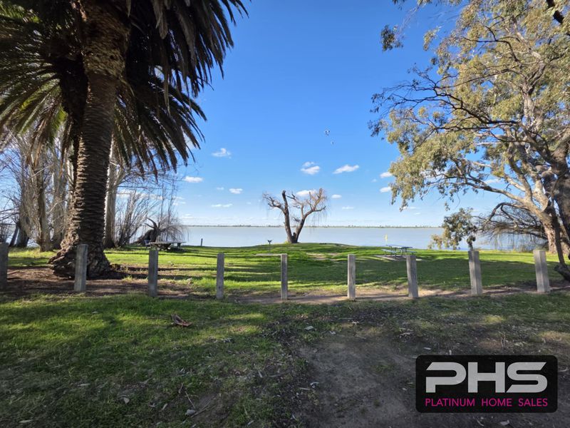 384 Gorton Drive, Mystic Park